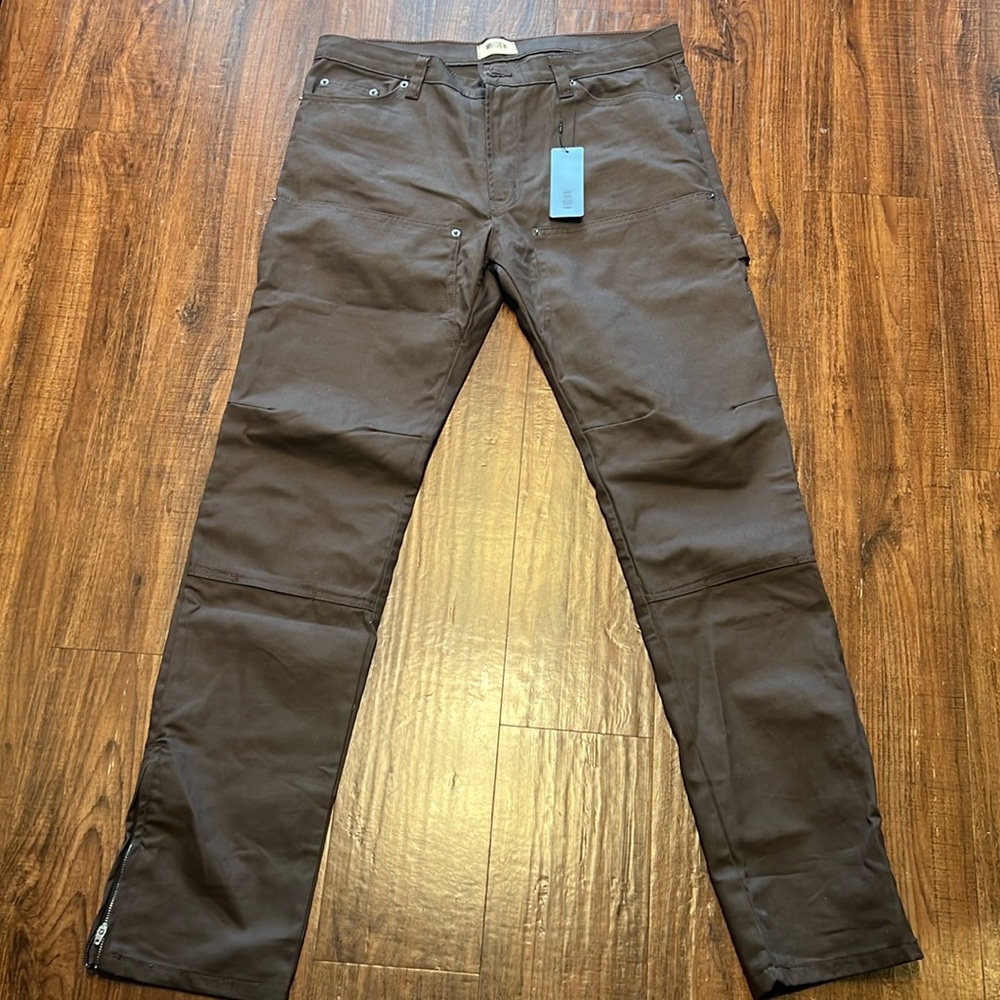 Mintcrew LA dickies style pants size 34 brand new